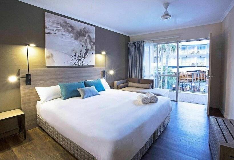 スタンダードルーム, Mantra Club Croc