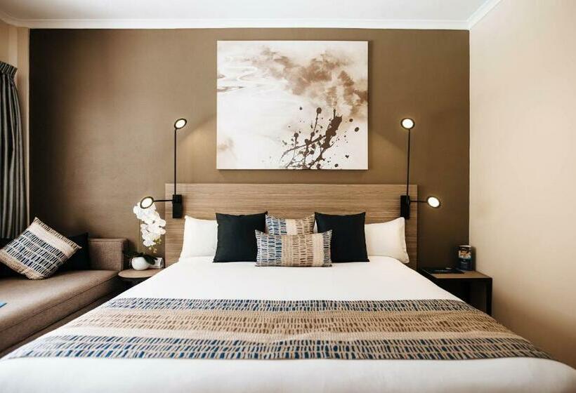 シングルデラックスルーム, Mantra Club Croc