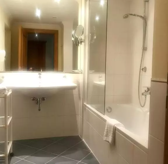 اتاق استاندارد با بالکن, Mauracherhof