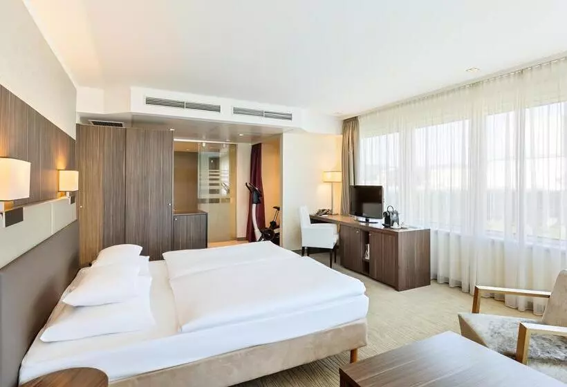 سوییت جونیور, Schillerpark Linz, A Member Of Radisson Individuals