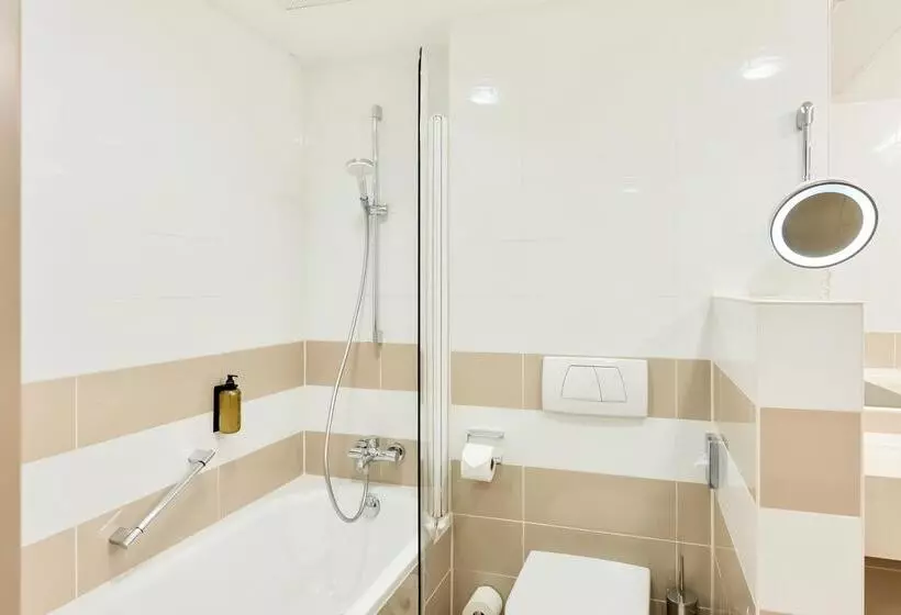 Superior-huone, Schillerpark Linz, A Member Of Radisson Individuals
