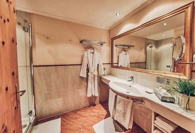 Deluxe Room Mountain View, Superior Sport Und Familienresort Alpenblick