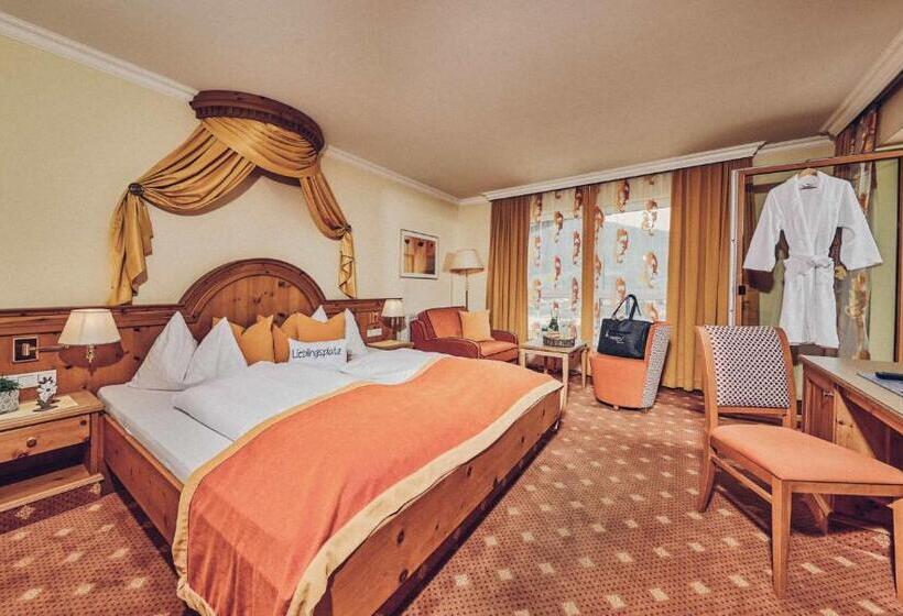 带山景的复式房间, Superior Sport Und Familienresort Alpenblick