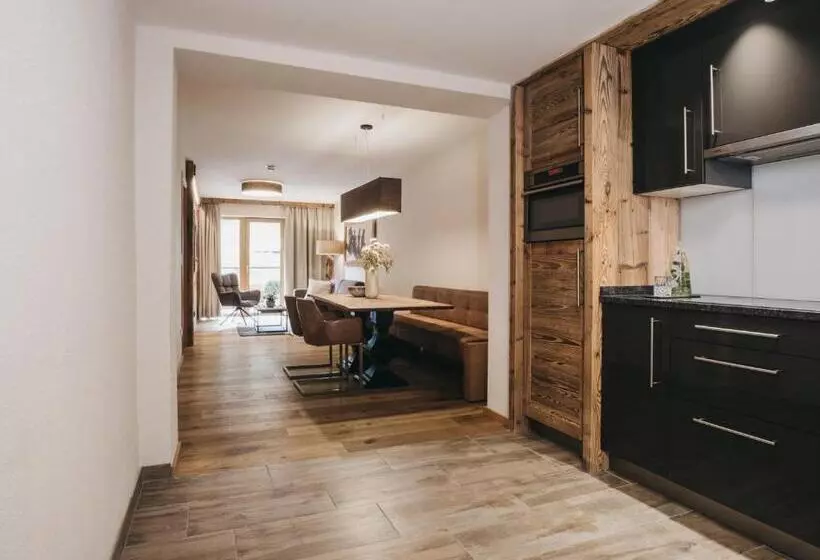 Deluxe-huoneisto 2 Makuuhuonetta, Vaya St Zeno Serfaus