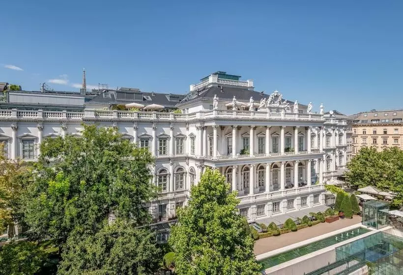 اتاق لوکس, Vienna Marriott