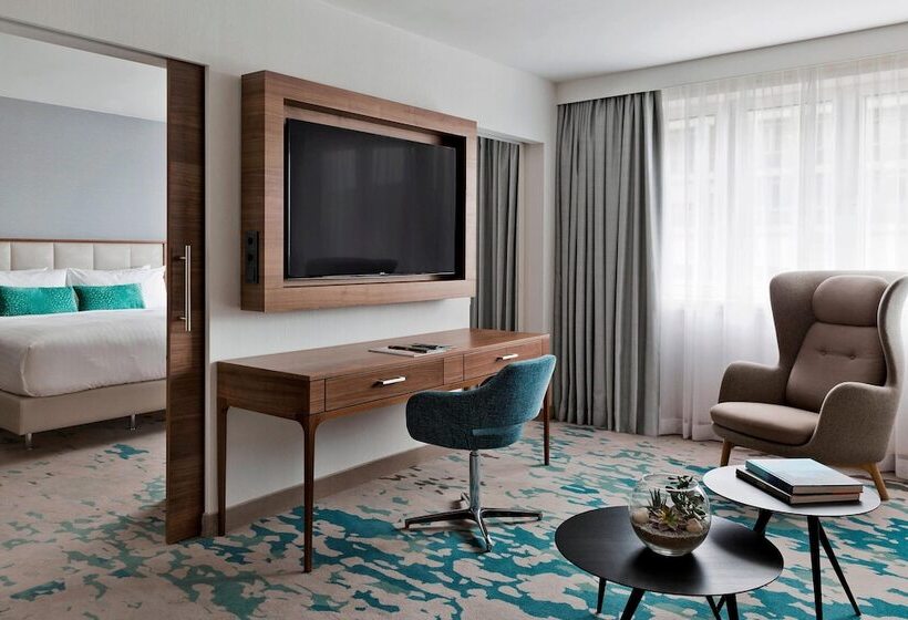 سوییت اجرایی, Vienna Marriott