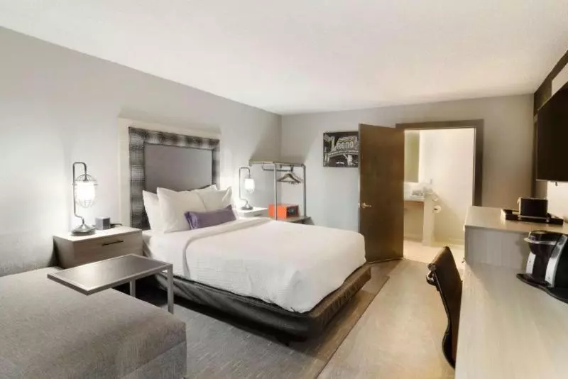 اتاق سوپریور, Vienna Marriott