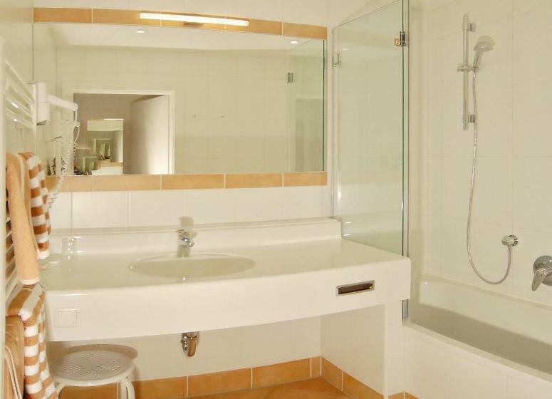 Quarto Estandar, Landhotel Kielhuberhof