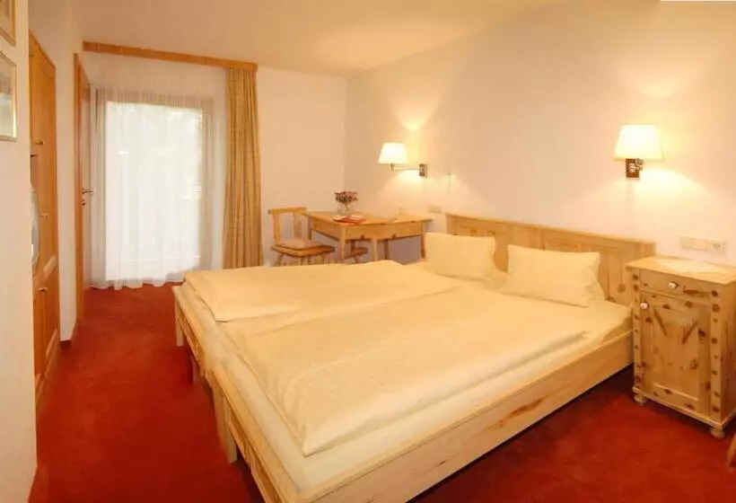 Huoneisto 1 Makuuhuone, Landhotel Kielhuberhof