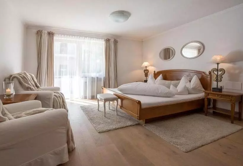 スーペリアールーム, Romantik Hotel Alpenblick Ferienschlössl