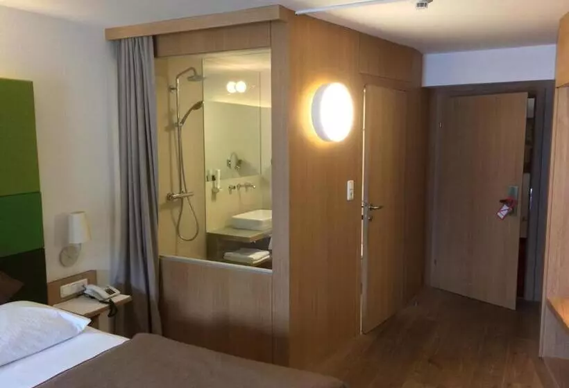 スーペリアールーム, Seehotel Schwan