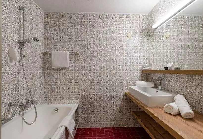 ジュニアスイート, Sporthotel Austria