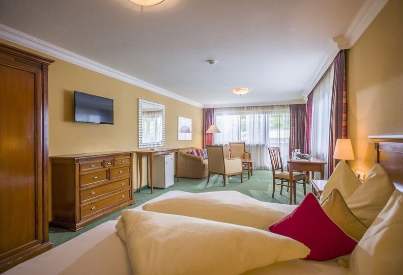 Полулюкс, Sporthotel Austria