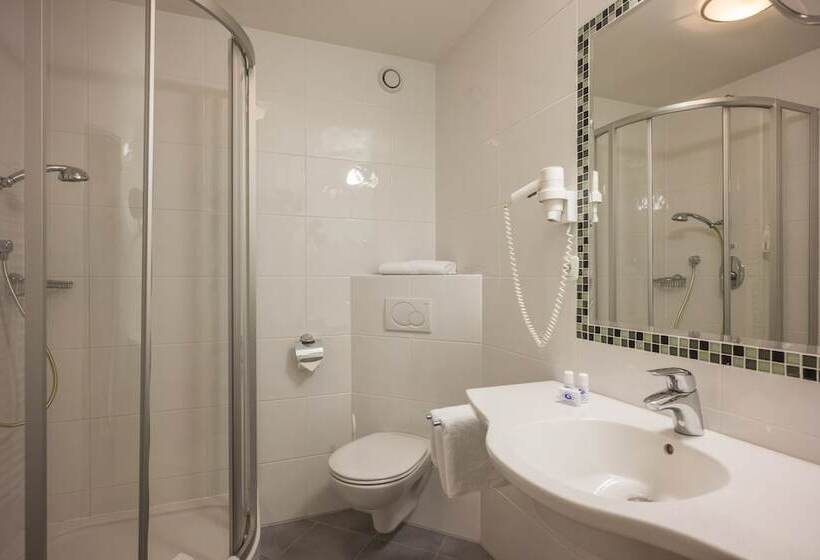 Номер Стандарт с Балконом, Sporthotel Austria