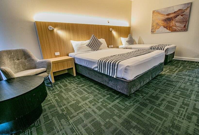 クイーンサイズベッドのスタンダードルーム, Absolute Beachfront Opal Cove Resort