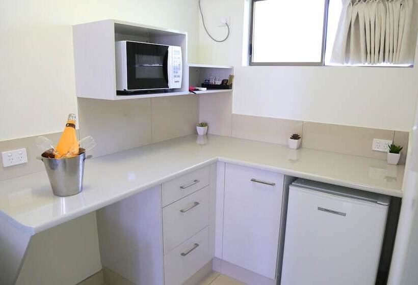 标准间, Bay Motel