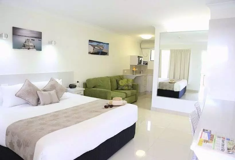 اتاق استاندارد, Bay Motel