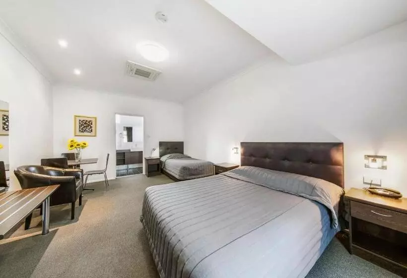 ファミリールーム, Cessnock Motel