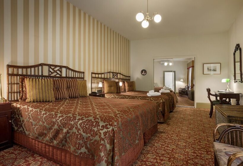 家庭间, Hadley S Orient