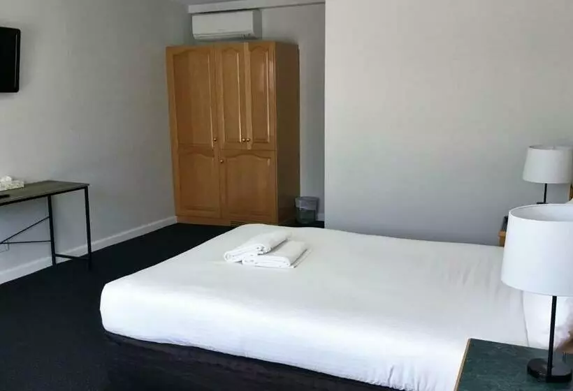 スタンダードルーム, Hilton Beachfront Motel