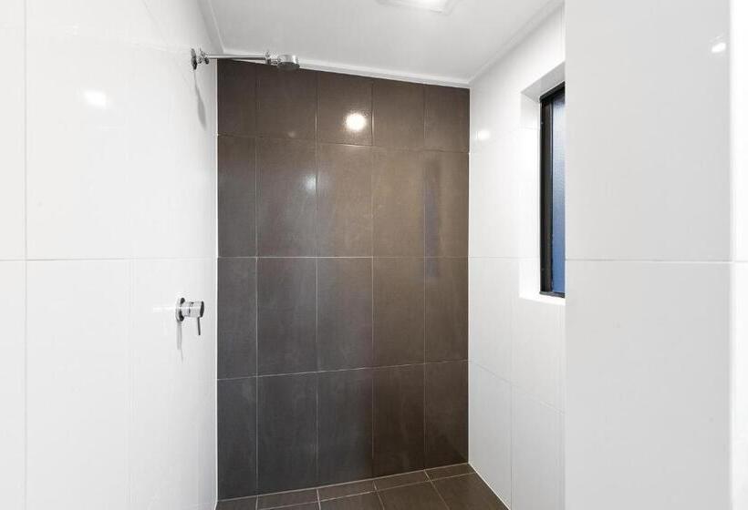 חדר סופריור, Hilton Beachfront Motel