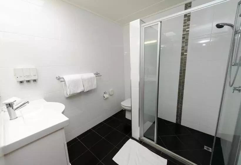 اتاق اجرایی, Bundaberg International Motor Inn
