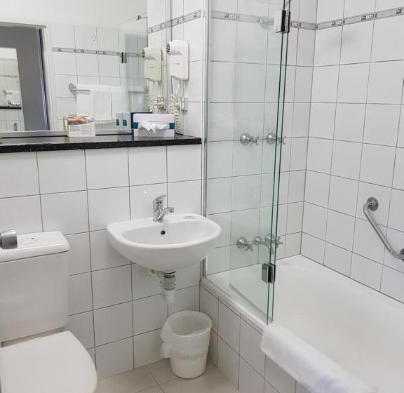 إستوديو قياسى سرير كينج, Burnie Central Townhouse