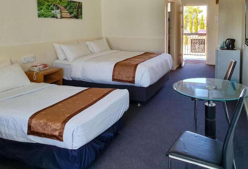 غرفة قياسية ثلاثية, Econo Lodge Rivervale