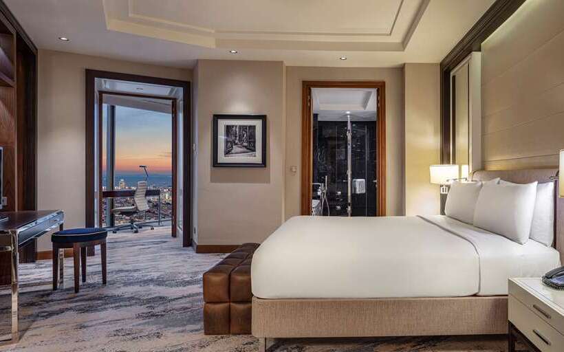 חדר סטנדרט עם מיטת קינג, Hilton Cairns