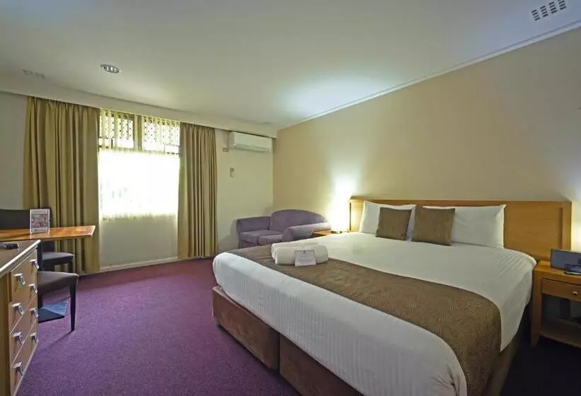キングサイズベッドのエクゼクティブルーム, Hospitality Geraldton Surestay Collection By Best Western