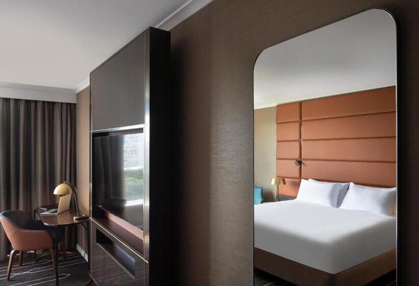 חדר סופריור עם מיטת קינג, Mercure Sydney Parramatta