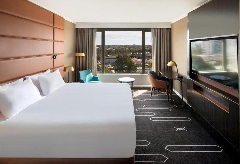 חדר סופריור עם מיטת קינג, Mercure Sydney Parramatta