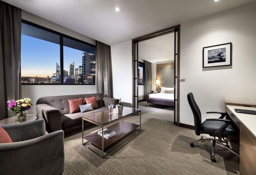 Люкс Клуб, Pan Pacific Perth