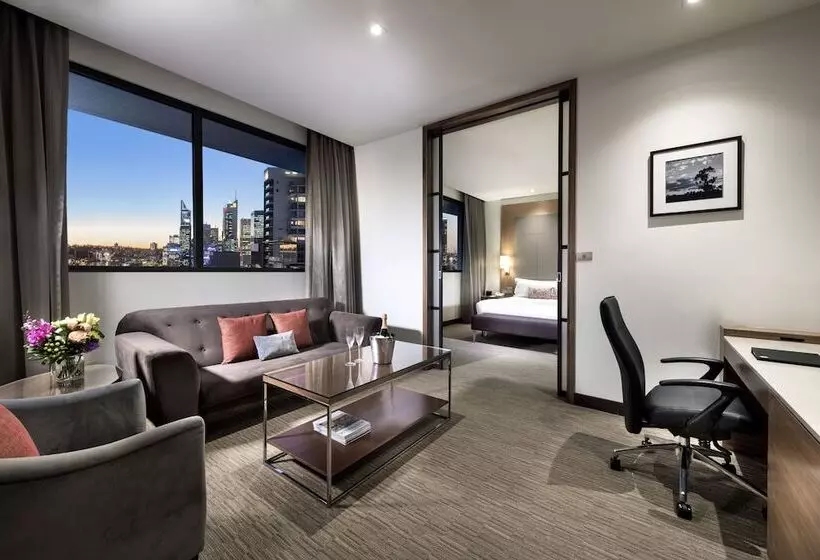 Suite Club, Pan Pacific Perth