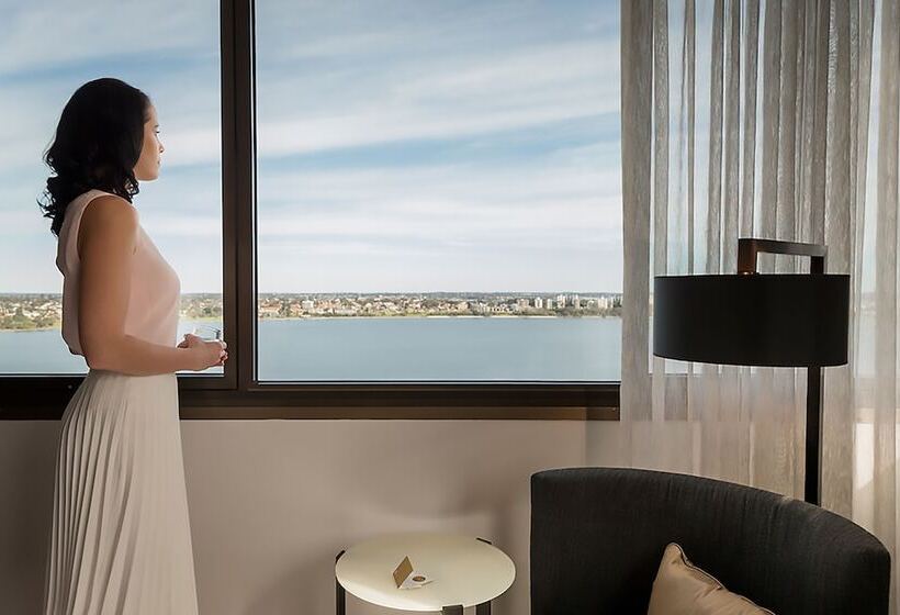 Люкс Вид на Реку, Pan Pacific Perth