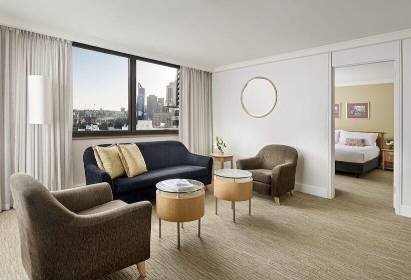 带河湖景观的套房, Pan Pacific Perth