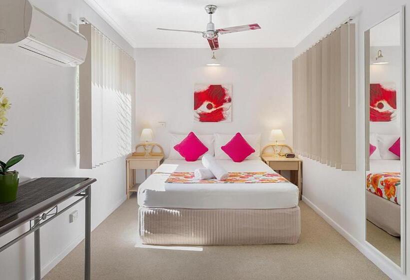 Апартаменты 2 Спальни, Outrigger Apartments Port Douglas