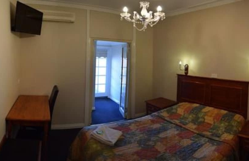 اتاق استاندارد با بالکن, The Palace Hotel Kalgoorlie