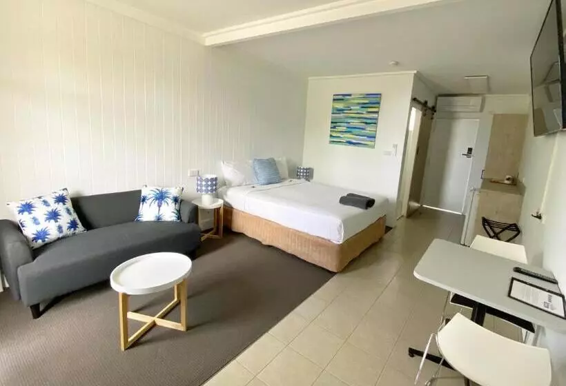 デラックスルーム, Kingston Lobster Motel