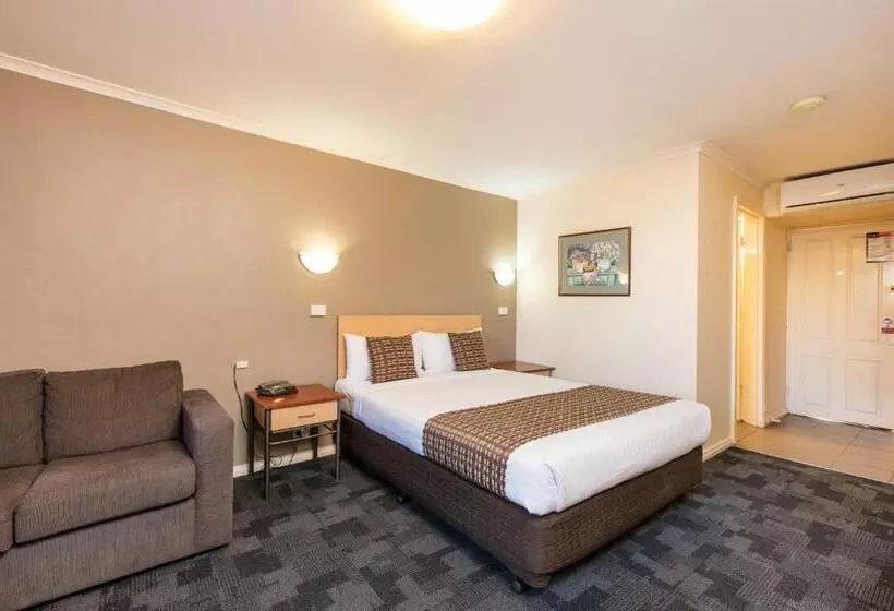 اتاق سوپریور سه تخته, Mildura Inlander Resort