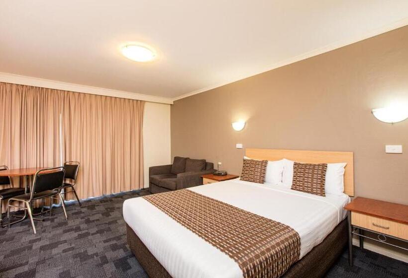 اتاق سوپریور سه تخته, Mildura Inlander Resort