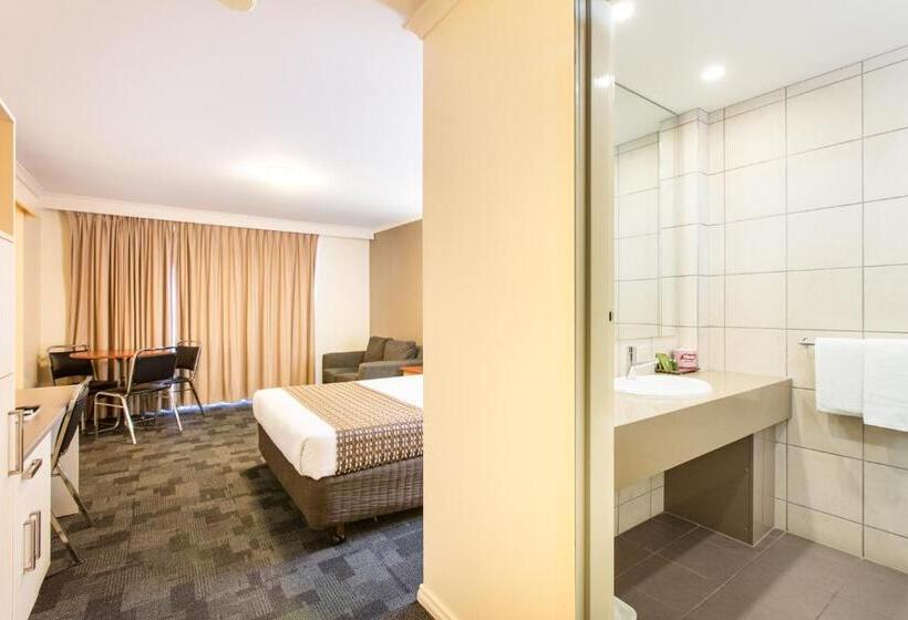 اتاق سوپریور سه تخته, Mildura Inlander Resort