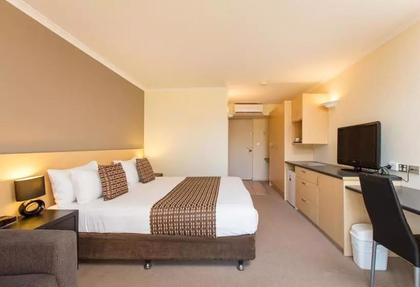 اتاق لوکس با تخت بزرگ, Mildura Inlander Resort