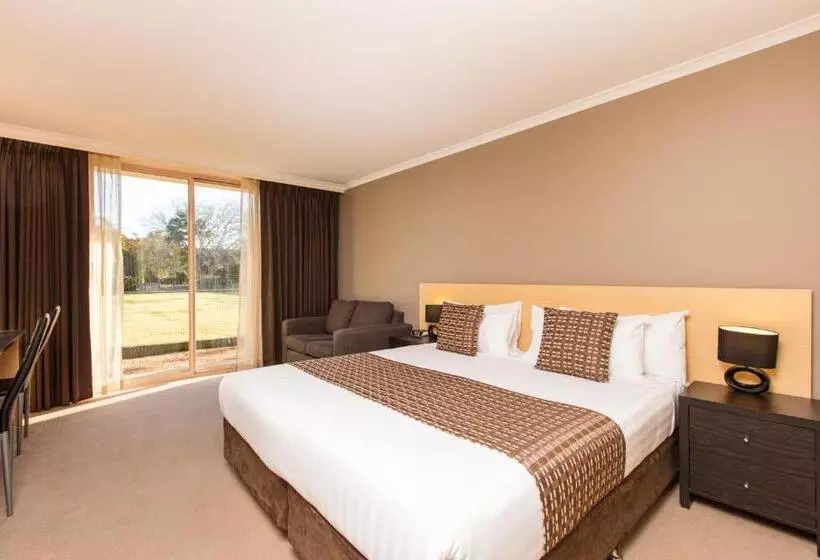اتاق لوکس با تخت بزرگ, Mildura Inlander Resort