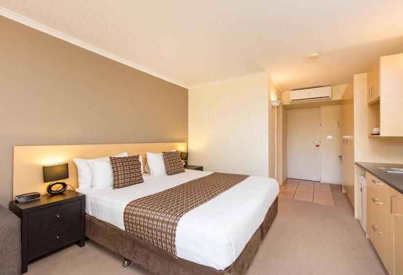 اتاق لوکس با تخت بزرگ, Mildura Inlander Resort