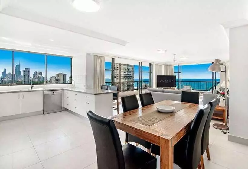 آپارتمان ممتاز دوخوابه رو به دریا, Ultiqa Beach Haven On Broadbeach