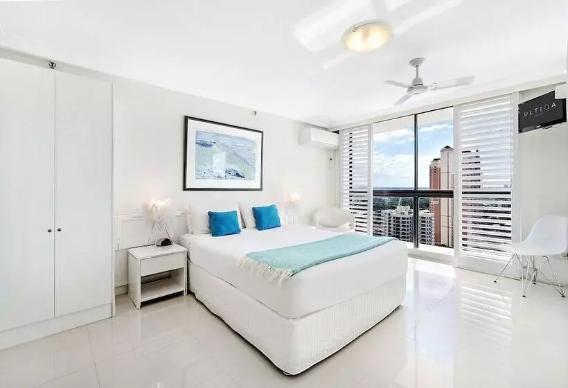 آپارتمان ممتاز دوخوابه رو به دریا, Ultiqa Beach Haven On Broadbeach