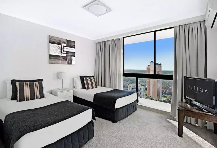 1 Bedroom Penthouse Apartment, Ultiqa Beach Haven On Broadbeach