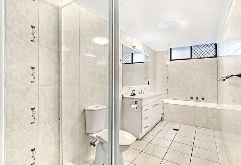 דירת 2 חדרי שינה עם נוף לבריכה, Ultiqa Beach Haven On Broadbeach