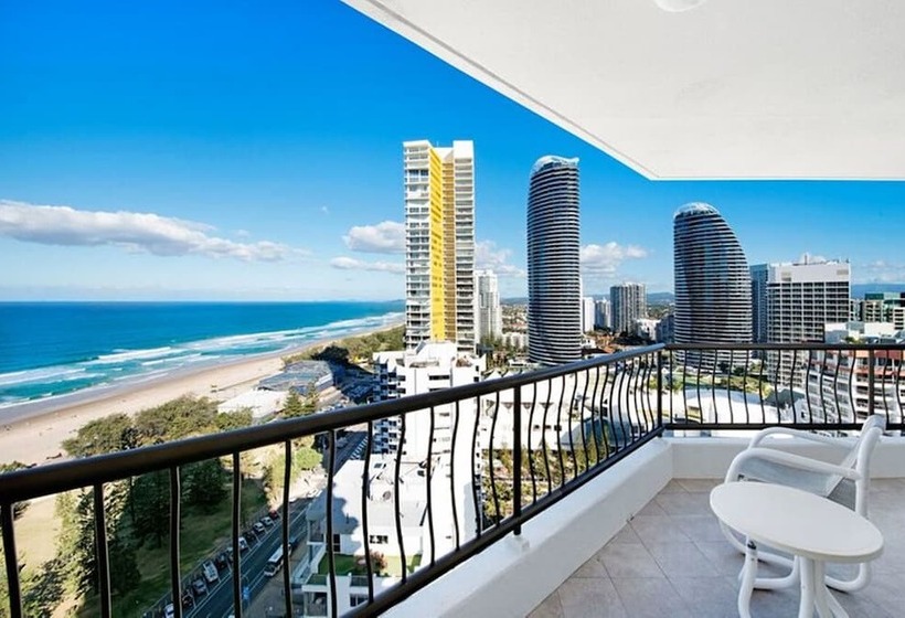 Superior 2-bedroom flat with sea view, Ultiqa Beach Haven On Broadbeach